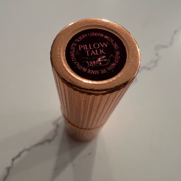 💄Brand NEW Mini Charlotte Tilbury Matte Revolution Lipstick Pillow Talk Medium - Picture 5 of 6